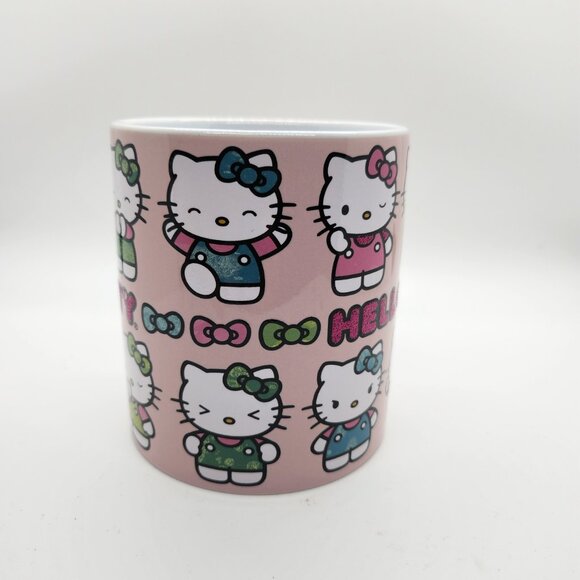 Hello Kitty Bundle with Glitter Mug and Lotion - Picture 9 of 13